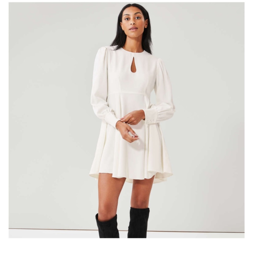 Joe Fresh x Roxy Earle BNWT women’s winter white key hole skater dress size 16